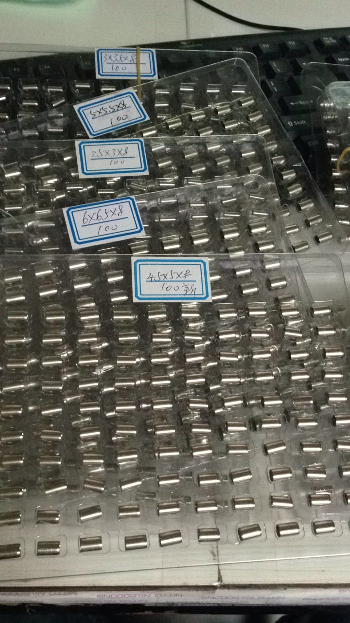 不干膠孔